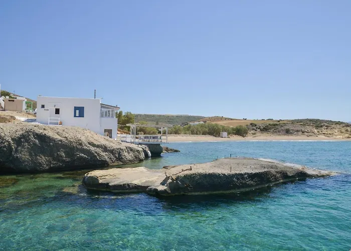 Fisherman's Syrma House *