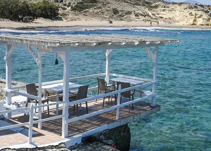 Fisherman's Syrma House Pachaina