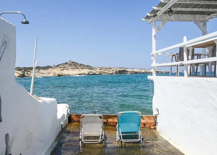 Fisherman's Syrma House * Pachaina