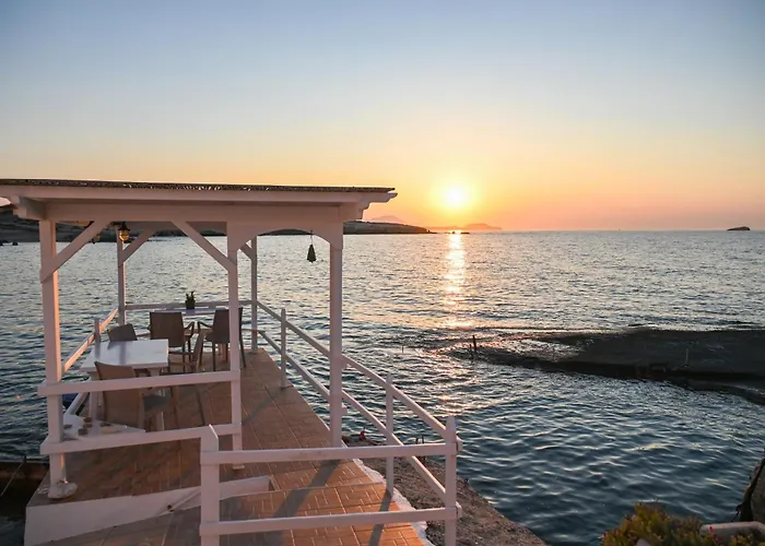 Fisherman's Syrma House * Pachaina