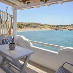 펜션 Fisherman's Syrma House *