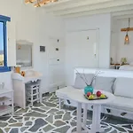 Fisherman's Syrma House Tatil Evi Pachaina