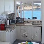 Fisherman's Syrma House * Pachaina