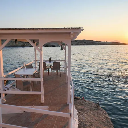 Fisherman's Syrma House